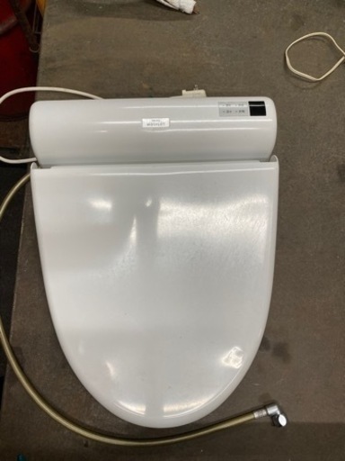 TOTO便器とウォシュレットのセットです！！