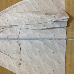 使用感あり洗濯すみカーテン2枚組の画像