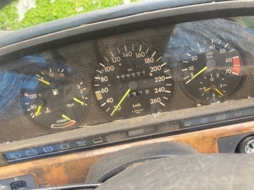 メルセデス　ベンツSクラス560SEL