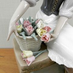 希少 リヤドロ 陶器人形 フィギュリン LLADRO 女性 花 バスケット 札幌