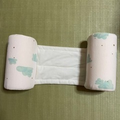 寝返り帽子クッション
