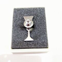 ☆ワイングラスピン　ピンブローチ　中古品
