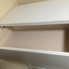 ニトリ 白 6段 タンスの画像