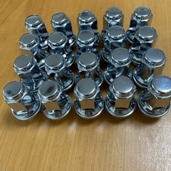 トヨタ純正アルミホイール用ナット 20個 美品