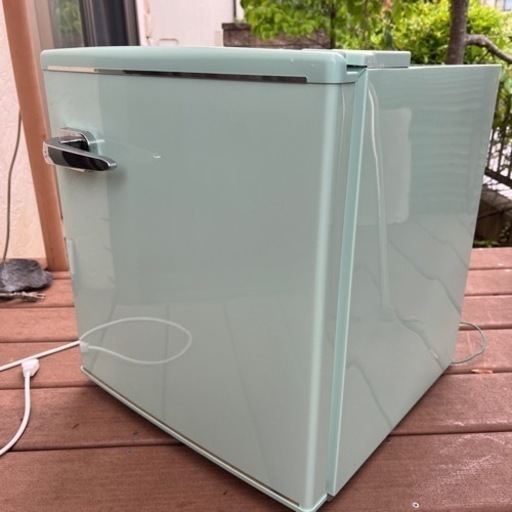 冷蔵庫　48L