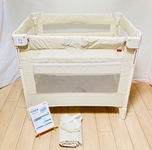 アップリカ　折りたたみベビーベッド