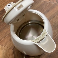 売約済み【BY REUSE 霧島国分新町店 出張買取•見積完全無料¥0】電気ケトルの画像