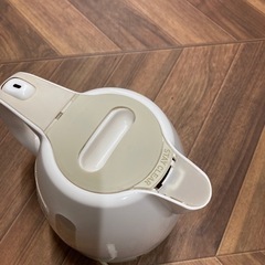 売約済み【BY REUSE 霧島国分新町店 出張買取•見積完全無料¥0】電気ケトルの画像