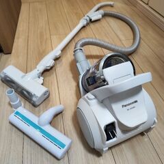 パナソニック サイクロン式 掃除機 ホワイト MC-SR600K-W からまないブラシ ハウスダスト発見センサー搭載 LEDライト付きの画像