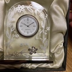 ミキモト　パール付置き時計