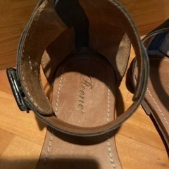 本革サンダル　足首ベルト　ジップアップサンダルの画像
