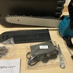 充電式チェーンソー 12インチ バッテリー付き 最大切断直径300mmの画像