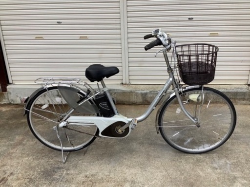 95  パナソニック新機種電動アシスト自転車viviNX26インチシルバーボディー