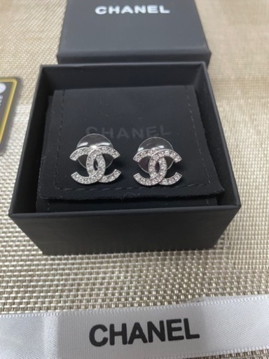 新品未使用　CHANEL シャネル　ピアス