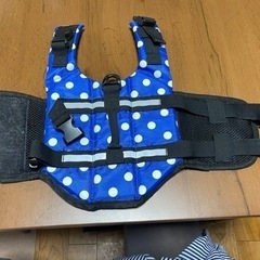 犬用ライフジャケット中古の画像