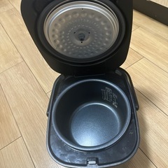 炊飯器の画像