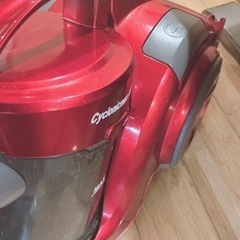10回しか使ってない綺麗な掃除機です！
