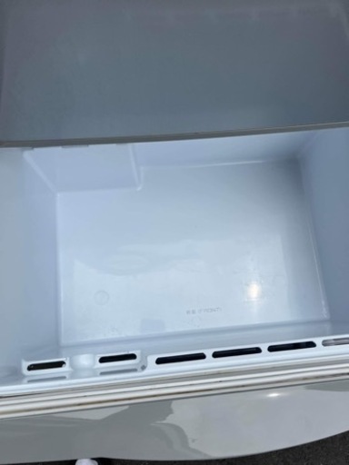 ♻️?大阪市内配達設置無料 ♻️日立冷蔵庫265L♻️保証有り