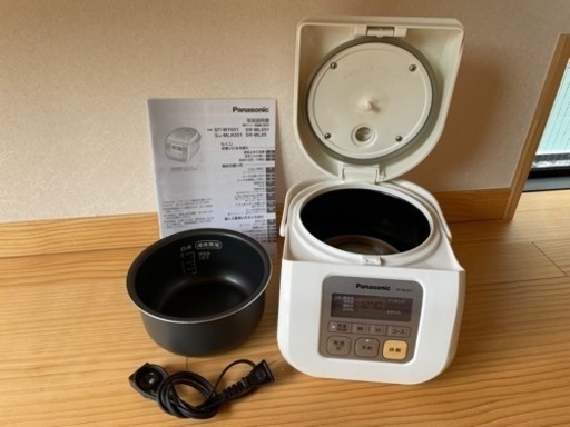 Panasonic 炊飯器　SR-ML051