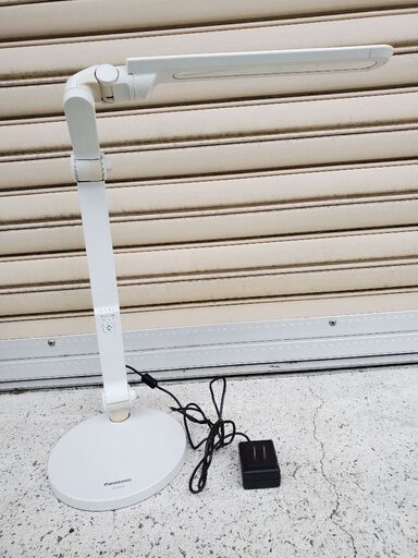 Panasonic LED照明器具 2016年 SQ-LD521W ライト 卓上