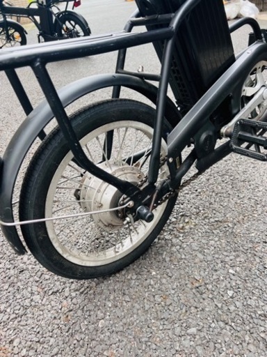 ひねちゃ　モペット　フル電動自転車　ひねったら走る　電動自転車