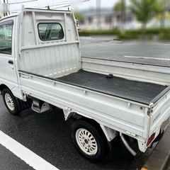 U42T ミニキャブトラック　後期　4WD 5MT 　ホワイト チッピングの画像