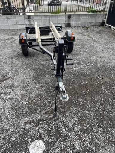 トレーラー