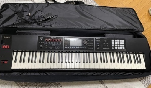 FA-08 Roland キャリーケース付き