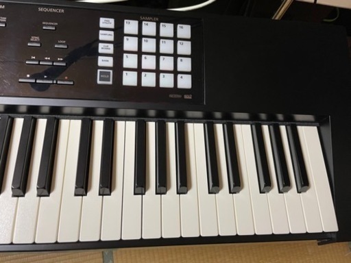 FA-08 Roland キャリーケース付き　