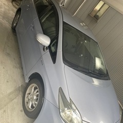 諸費用なし2万キロプリウスハイブリッドほぼ新車の画像