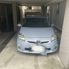 諸費用なし2万キロプリウスハイブリッドほぼ新車