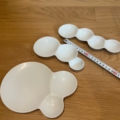 ユニークな形の小皿セット