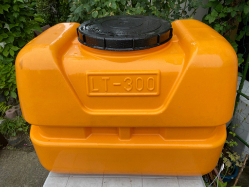 ローリータンク 300L ポリタンク 貯水タンク 震災用 農業用