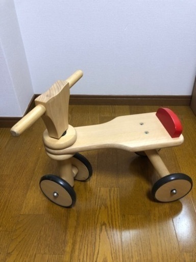 4輪車　お値下げ　早い者勝ち