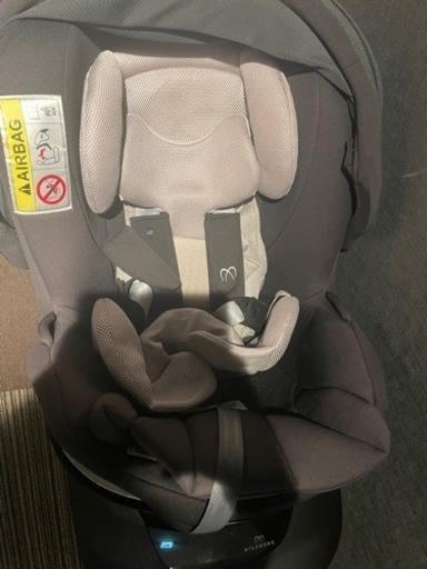 エールベベ　クルットNT2 プレミアム　チャコールブラック