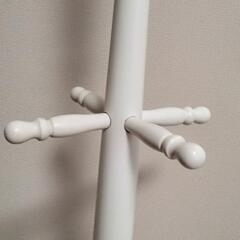 コートハンガー/ハンガーラック　木製　ホワイトの画像