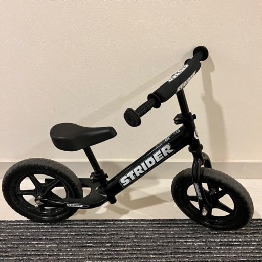 ストライダー　スポーツ　黒ブラック