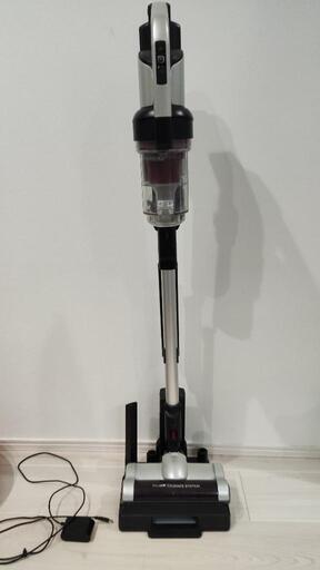 アイリスオーヤマ　サイクロン掃除機　SCD-131P