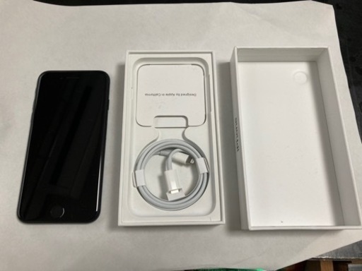 iPhoneSE【新品未使用】SIMフリー64GB