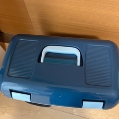 お取引先決定★ DCM　ダイキ　クーラーボックスの画像