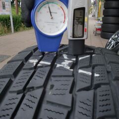 美品良品 レクサスNX純正 8.5~7.5mm山 GY ICE NAVI SUV 225/60R18 クラウンCrossoverハリアークルーガーRAV4ヴァンガード等の画像