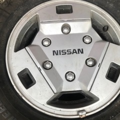 取引中日産6穴15インチホイール