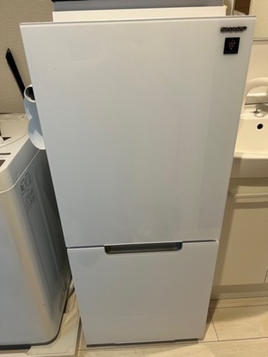 SHARP 冷蔵庫 152L 一人暮らし