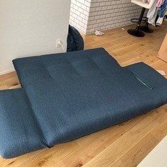 無料　ソファーベッドあげます。の画像
