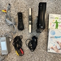 Nintendo Wiiセット 本体&リモコン&ヌンチャク&アダプタ&センサーバー&ソフト2つセットの画像