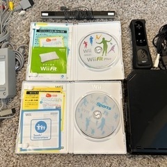 Nintendo Wiiセット 本体&リモコン&ヌンチャク&アダプタ&センサーバー&ソフト2つセットの画像