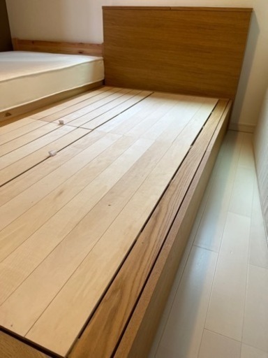無印良品　収納付きシングルベッド
