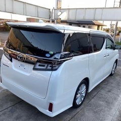 トヨタヴェルファイア2.5Zの画像