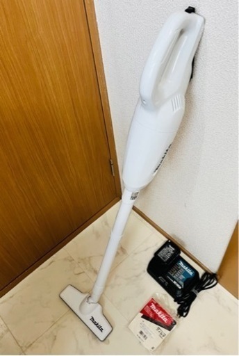 （お取引先決定しました）マキタ　コードレス掃除機