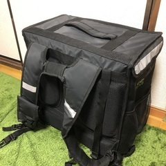 Uber Eats 宅配用バッグの画像